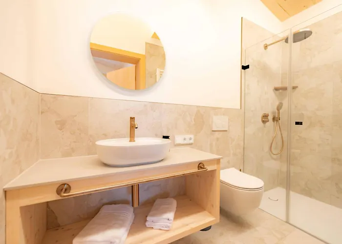 Daire Hugo Und Pepi Mittelberg