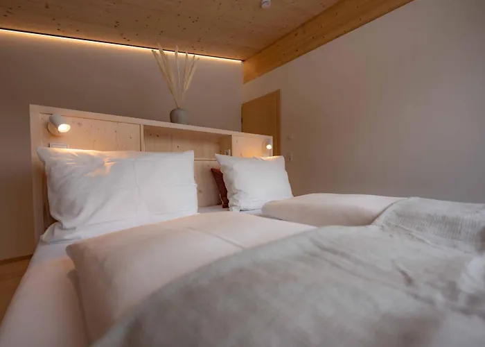 Daire Hugo Und Pepi *